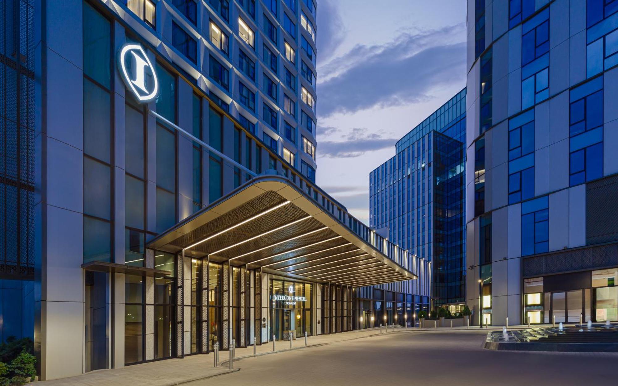 Intercontinental Tashkent By Ihg Hotel Ngoại thất bức ảnh